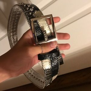 Guess Belt Size M